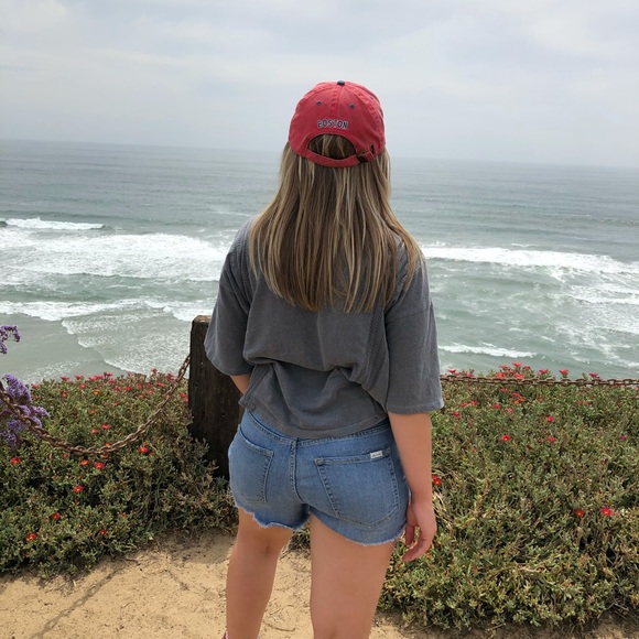 T-shirt - Picture 2 of 4